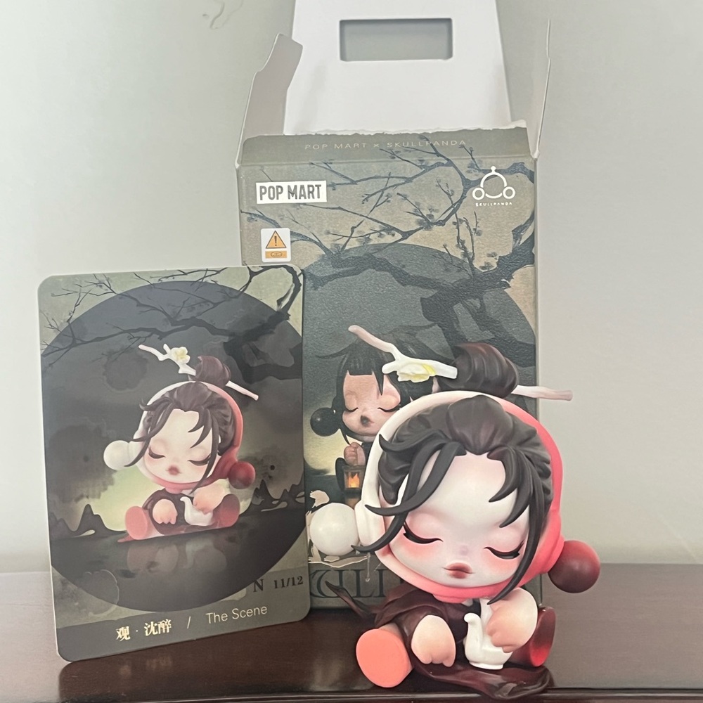 POP MART SKULLPANDA The Ink Plum Blossom Series Figure - The Scene